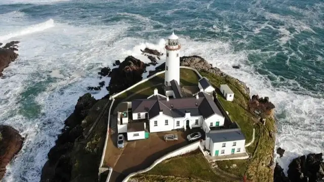 Top Lighthouses in Ireland for Staying
